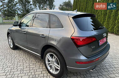 Позашляховик / Кросовер Audi Q5 2015 в 