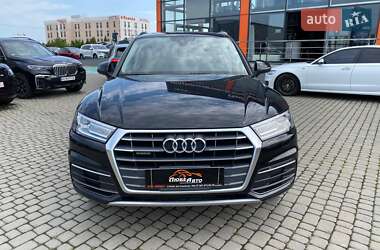 Внедорожник / Кроссовер Audi Q5 2016 в 
