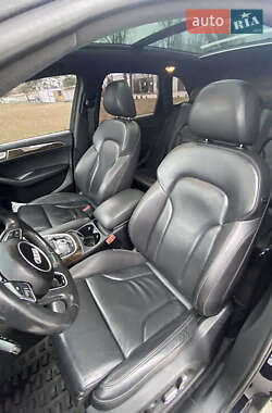 Внедорожник / Кроссовер Audi Q5 2015 в 