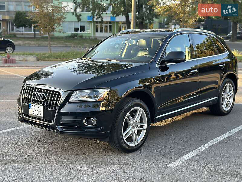 Внедорожник / Кроссовер Audi Q5 2015 в 