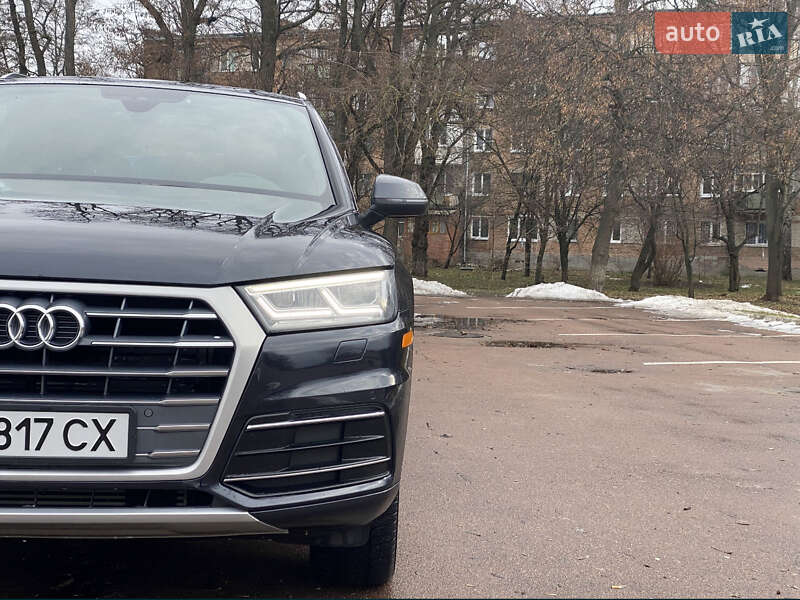 Внедорожник / Кроссовер Audi Q5 2017 в Киеве
