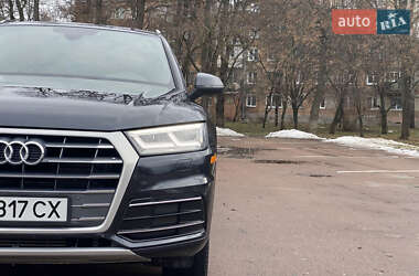 Внедорожник / Кроссовер Audi Q5 2018 в 