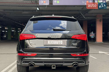 Позашляховик / Кросовер Audi Q5 2015 в 
