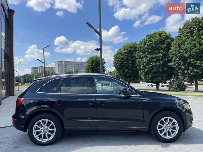 Внедорожник / Кроссовер Audi Q5 2012 в Луцке