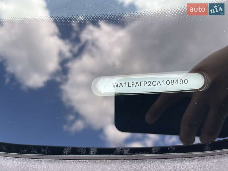 Внедорожник / Кроссовер Audi Q5 2012 в Луцке