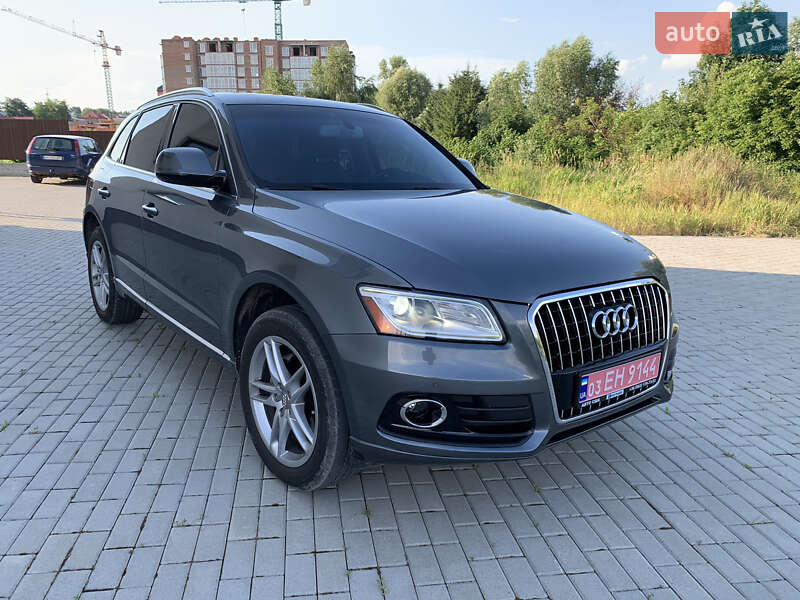 Внедорожник / Кроссовер Audi Q5 2017 в 
