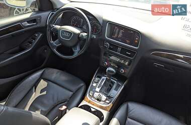 Позашляховик / Кросовер Audi Q5 2013 в 