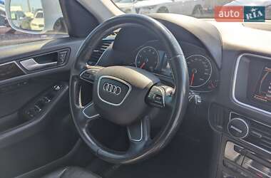 Позашляховик / Кросовер Audi Q5 2013 в 