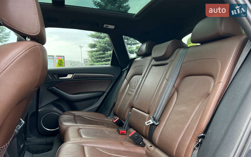 Внедорожник / Кроссовер Audi Q5 2015 в Львове