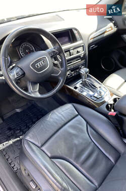 Позашляховик / Кросовер Audi Q5 2014 в 