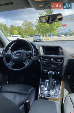 Позашляховик / Кросовер Audi Q5 2014 в 
