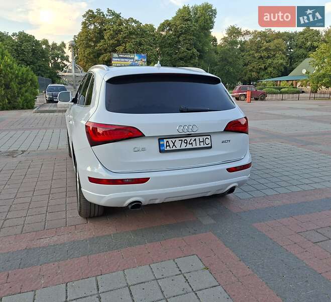 Позашляховик / Кросовер Audi Q5 2016 в Карлівці