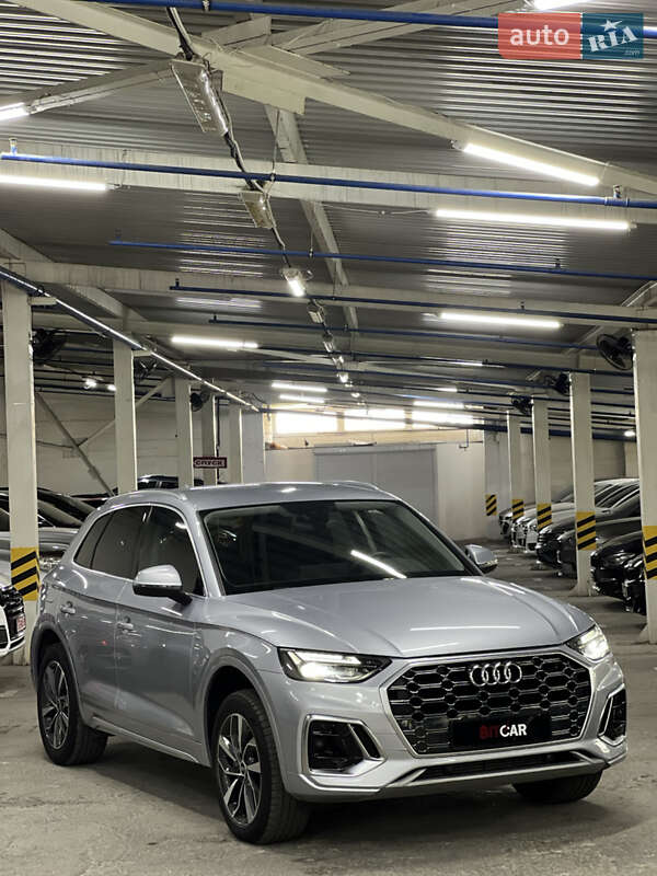 Внедорожник / Кроссовер Audi Q5 2022 в Одессе