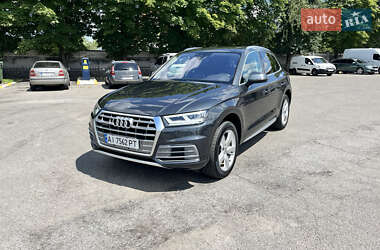 Внедорожник / Кроссовер Audi Q5 2017 в Василькове