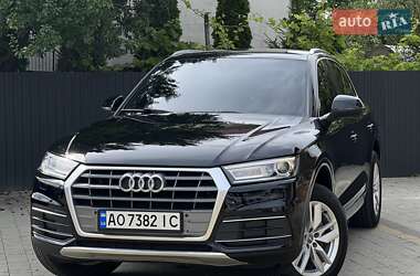 Позашляховик / Кросовер Audi Q5 2019 в 