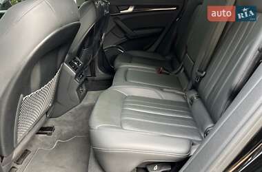 Позашляховик / Кросовер Audi Q5 2019 в 