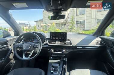 Внедорожник / Кроссовер Audi Q5 2022 в 