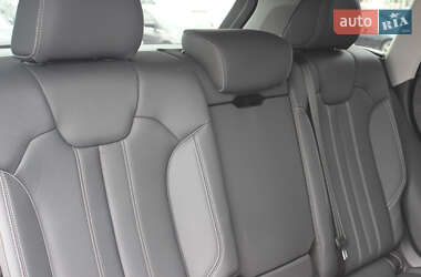 Внедорожник / Кроссовер Audi Q5 2024 в 