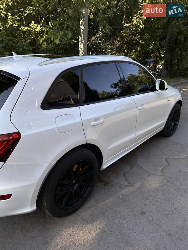 Позашляховик / Кросовер Audi Q5 2012 в Кропивницькому