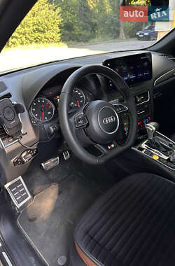 Внедорожник / Кроссовер Audi Q5 2012 в 