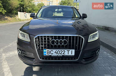 Внедорожник / Кроссовер Audi Q5 2015 в 