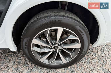 Позашляховик / Кросовер Audi Q5 2023 в 