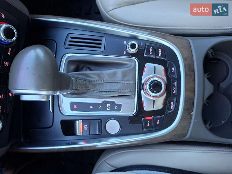 Позашляховик / Кросовер Audi Q5 2016 в Карлівці