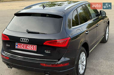 Внедорожник / Кроссовер Audi Q5 2016 в 