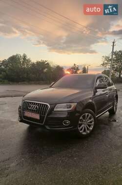 Позашляховик / Кросовер Audi Q5 2015 в Шепетівці