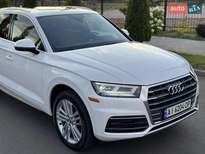 Внедорожник / Кроссовер Audi Q5 2017 в Киеве