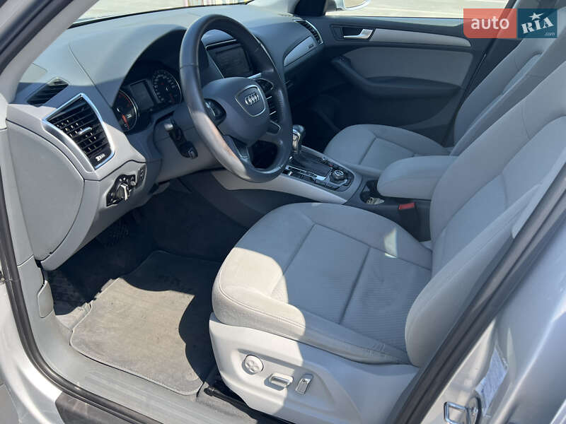 Внедорожник / Кроссовер Audi Q5 2013 в Киеве