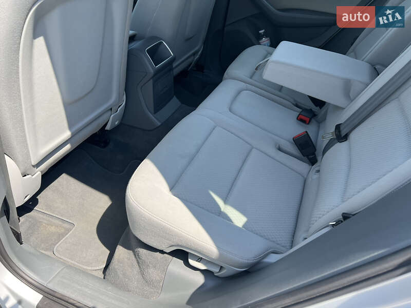 Внедорожник / Кроссовер Audi Q5 2013 в Киеве