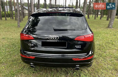 Внедорожник / Кроссовер Audi Q5 2016 в 