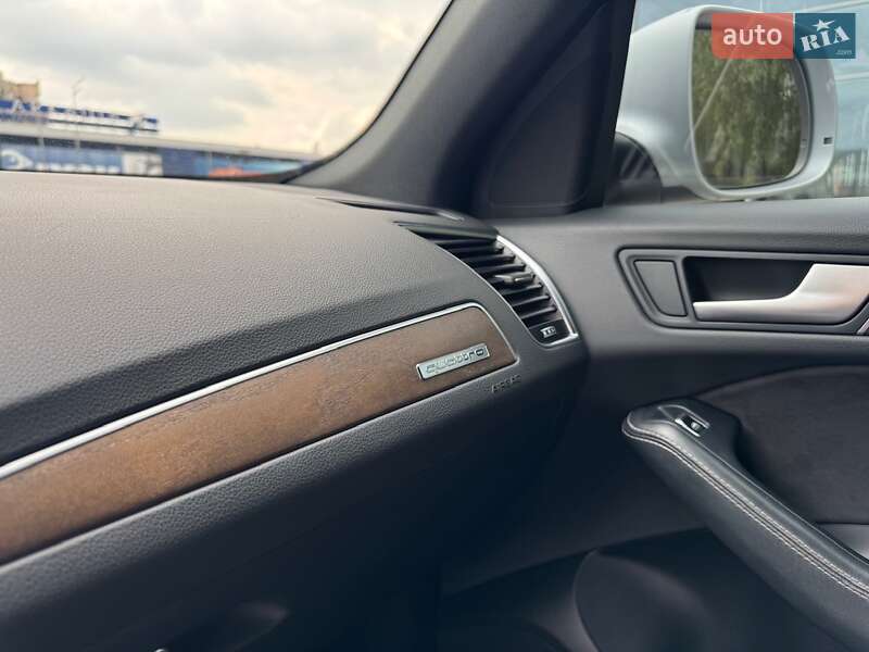Позашляховик / Кросовер Audi Q5 2013 в Києві