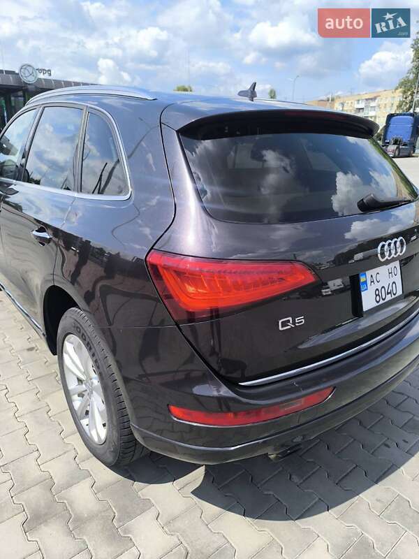Позашляховик / Кросовер Audi Q5 2016 в Луцьку