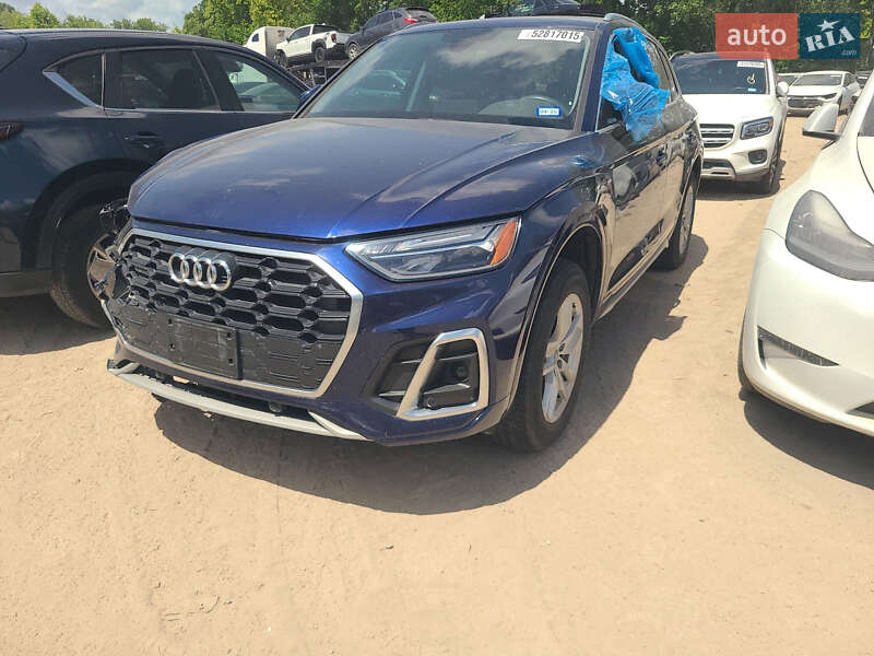 Внедорожник / Кроссовер Audi Q5 2022 в Киеве