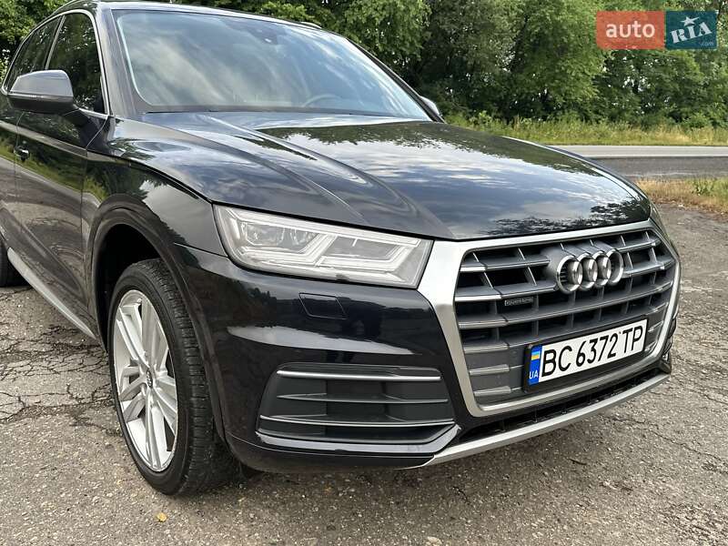 Позашляховик / Кросовер Audi Q5 2018 в Львові