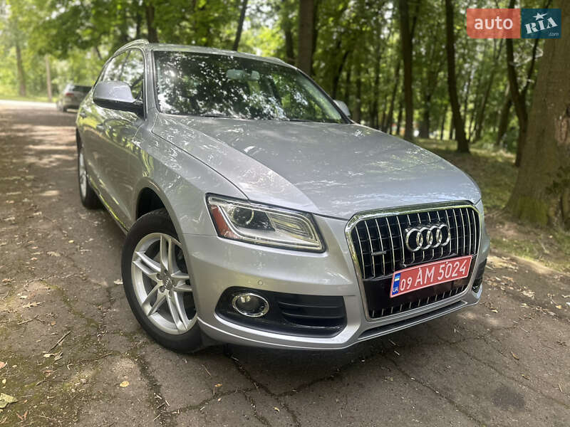 Позашляховик / Кросовер Audi Q5 2016 в Калуші