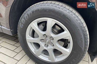 Внедорожник / Кроссовер Audi Q5 2012 в 