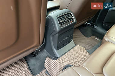 Внедорожник / Кроссовер Audi Q5 2012 в 
