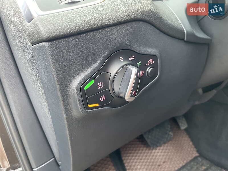 Внедорожник / Кроссовер Audi Q5 2012 в Тернополе