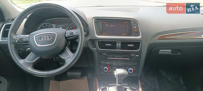 Внедорожник / Кроссовер Audi Q5 2013 в Желтых Водах