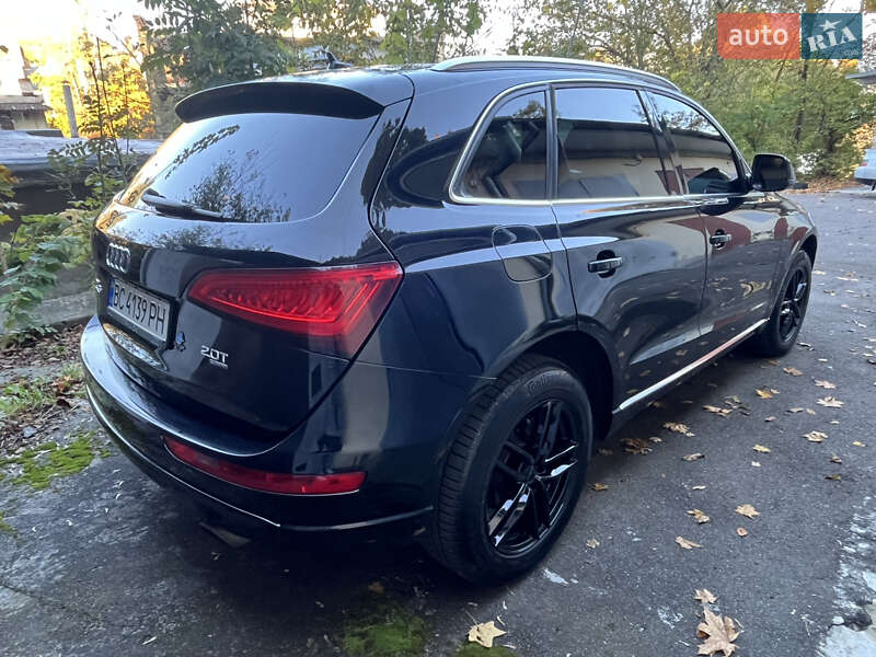 Позашляховик / Кросовер Audi Q5 2012 в Львові