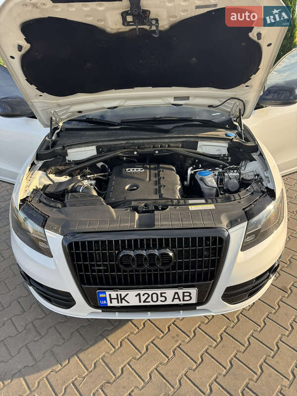 Позашляховик / Кросовер Audi Q5 2012 в Рівному