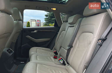 Внедорожник / Кроссовер Audi Q5 2012 в 