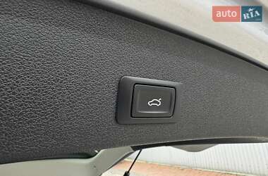 Внедорожник / Кроссовер Audi Q5 2015 в 