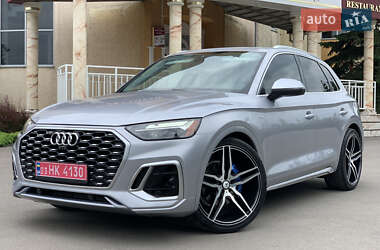 Внедорожник / Кроссовер Audi Q5 2021 в 