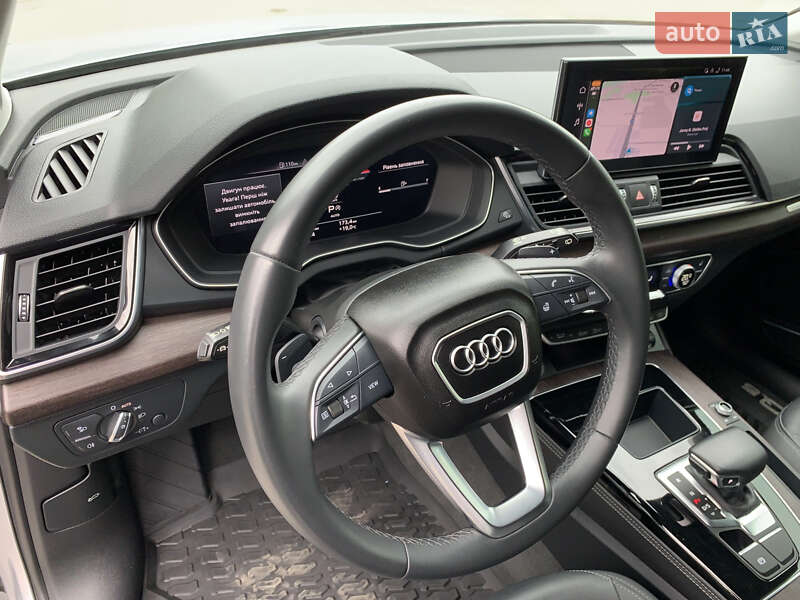 Позашляховик / Кросовер Audi Q5 2021 в Тернополі