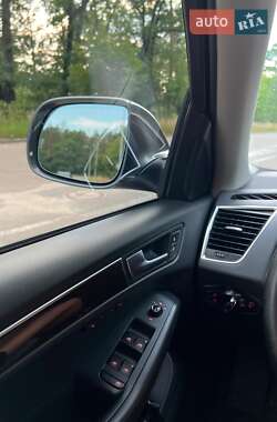 Внедорожник / Кроссовер Audi Q5 2012 в 
