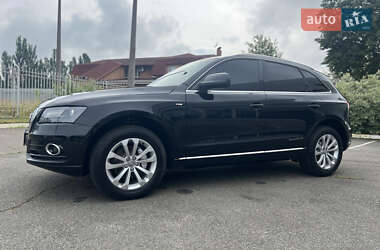 Позашляховик / Кросовер Audi Q5 2013 в 